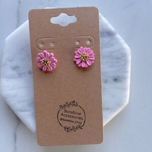 5 for $25 DAISY TINY STUDS